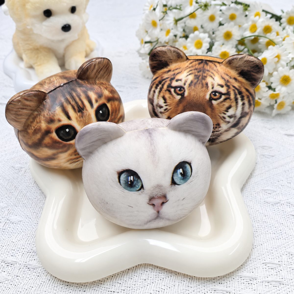 Cat Head Squishy – Foam Stress Relief Toy