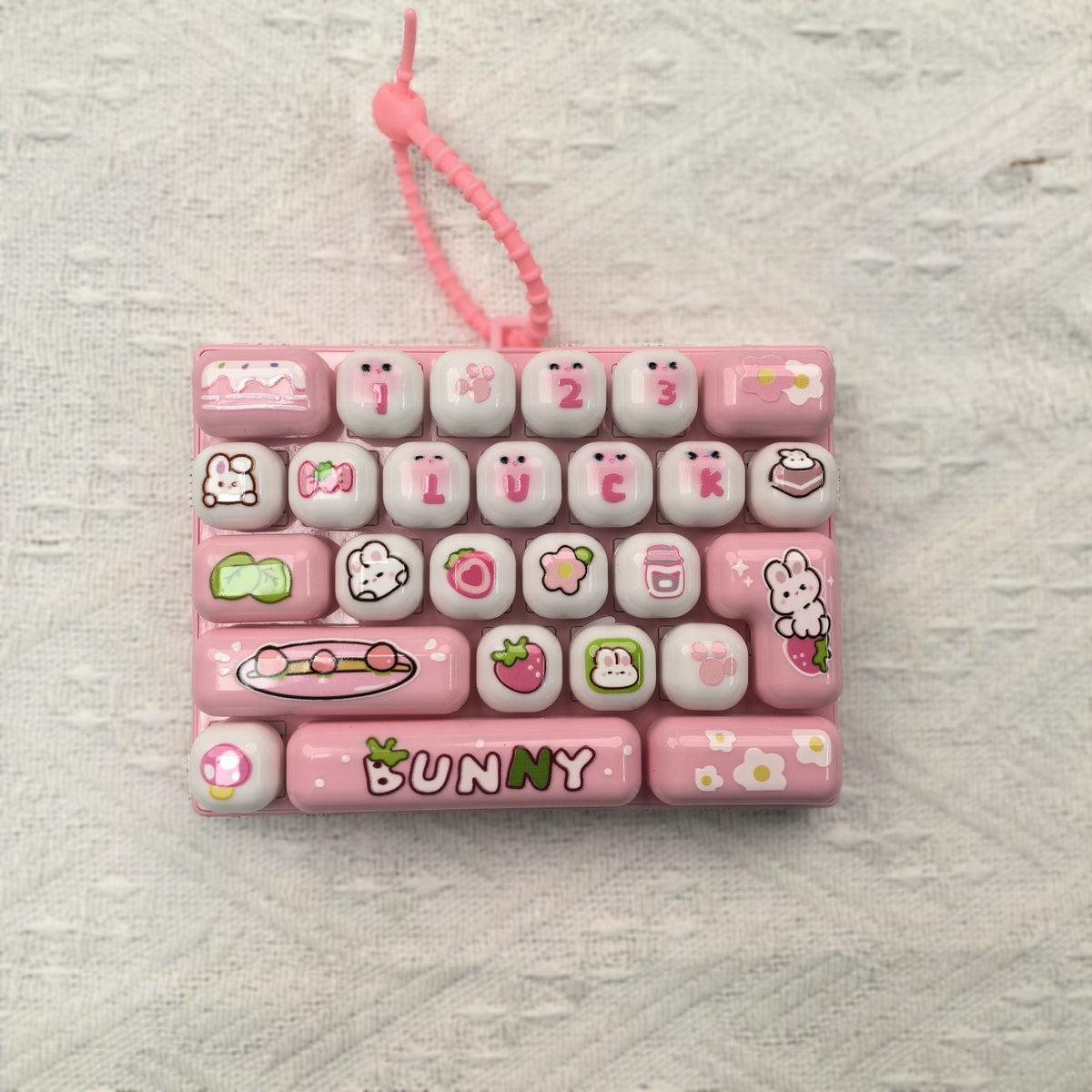 Keyboard Fidget Keychain – 14-Key & 26-Key Designs